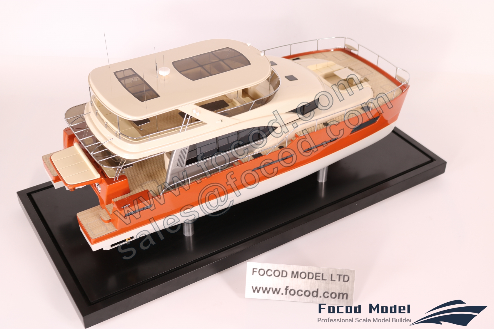 custom made model of 21.3米双体游艇